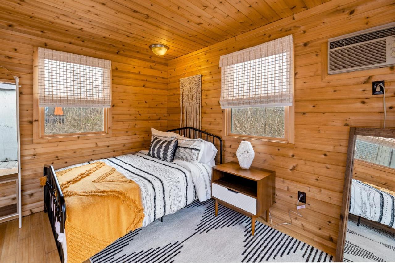 Cayuga Street Sunshine Retreat Villa Ocean Bay Park Exterior photo
