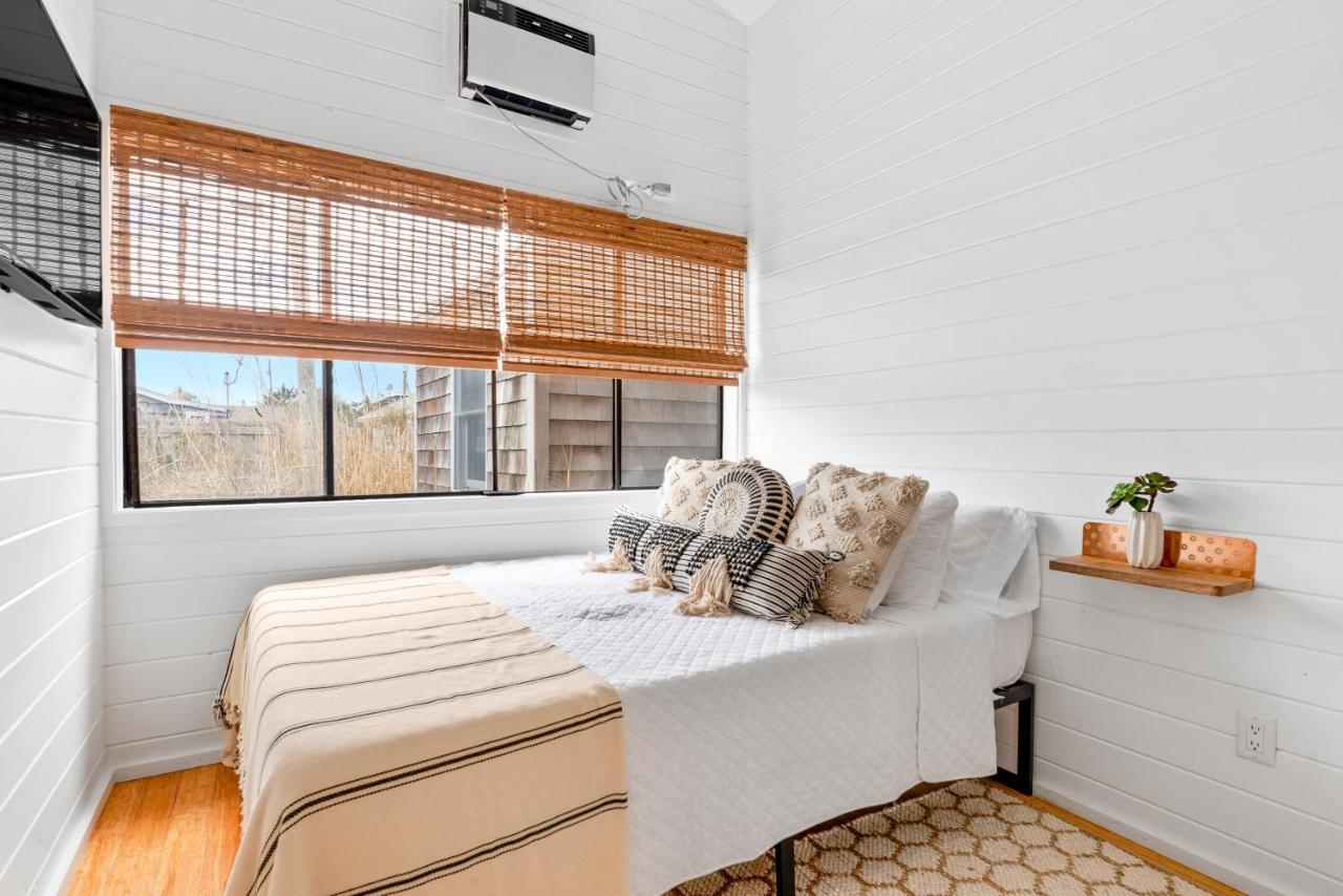 Cayuga Street Sunshine Retreat Villa Ocean Bay Park Exterior photo